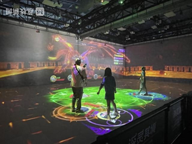PICO4Ultra全能旗舰版：一款兼具沉浸体验与实用性能的XR设备评测(图1)